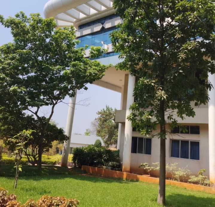 KLE Technological University Hubli campus photo 18
